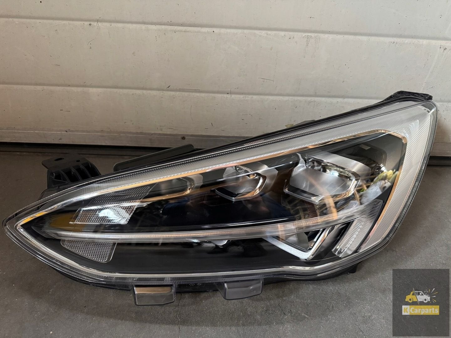 LINKERLAMP FORD FOCUS IV MK4 FULL LED 11 BROCHES 2018-, Autos : Pièces & Accessoires, Info@ford.com, Ford Motor Company, American Road 1
48126  Dearborn