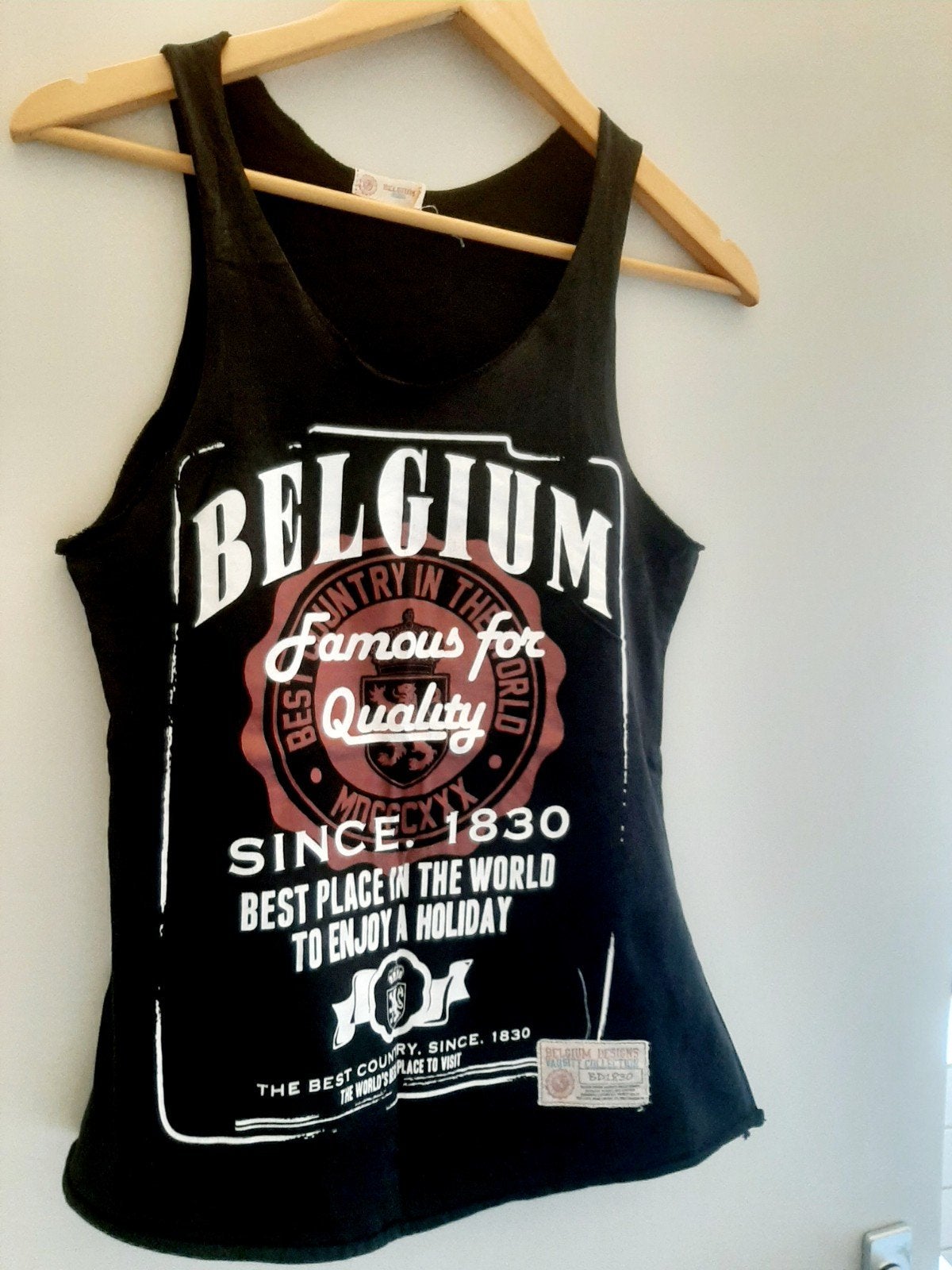 t-shirt beige, Vêtements | Femmes, Tops, Sans manches, Taille 38/40 (M), Enlèvement ou Envoi, Belgie