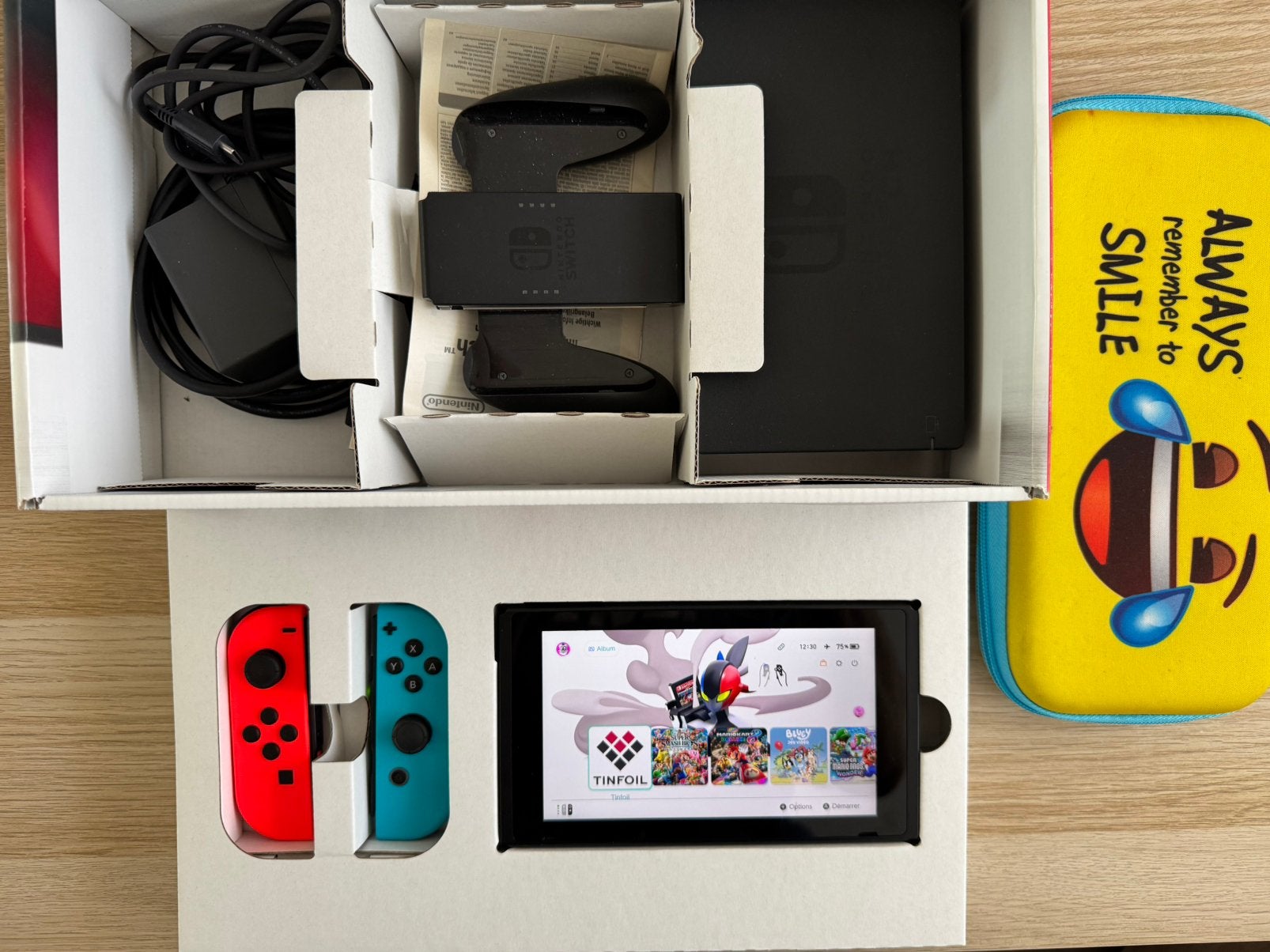 Nintendo Switch V2 Hwfly Atmosphere originele doos, Games en Spelcomputers, Spelcomputers | Nintendo Switch, Gebruikt, Switch 2019 Upgrade