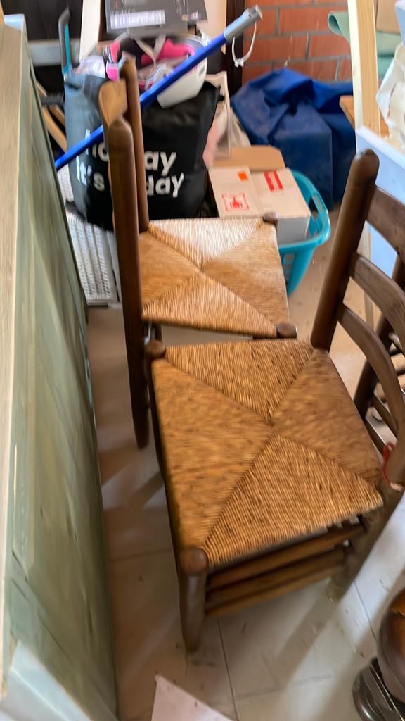 4 begijntjes stoelen+ ronde eiken tafel, Ophalen, Zo goed als nieuw