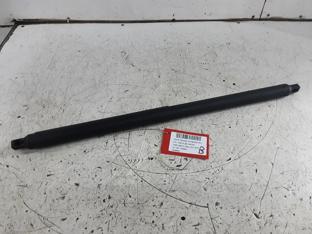 VERIN A GAZ Volkswagen Tiguan (AD1) (5NA827552), Volkswagen, Mevr. I. Hauben, Utilisé, Rue de l'Espoir 34 34
4030  GRIVEGNÉE, BE