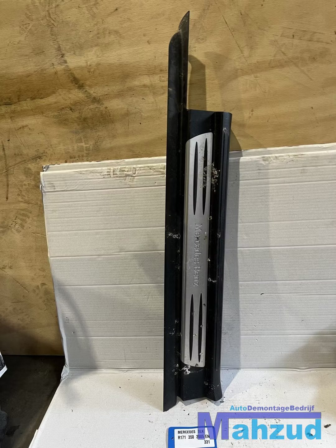 MERCEDES SLK R171 rechts Dorpellijst instaplijst 2005-2011, Mercedes-Benz AG, Mercedes-Benz, Utilisé, Mercedesstrasse 120
70372  Stuttgart, DE