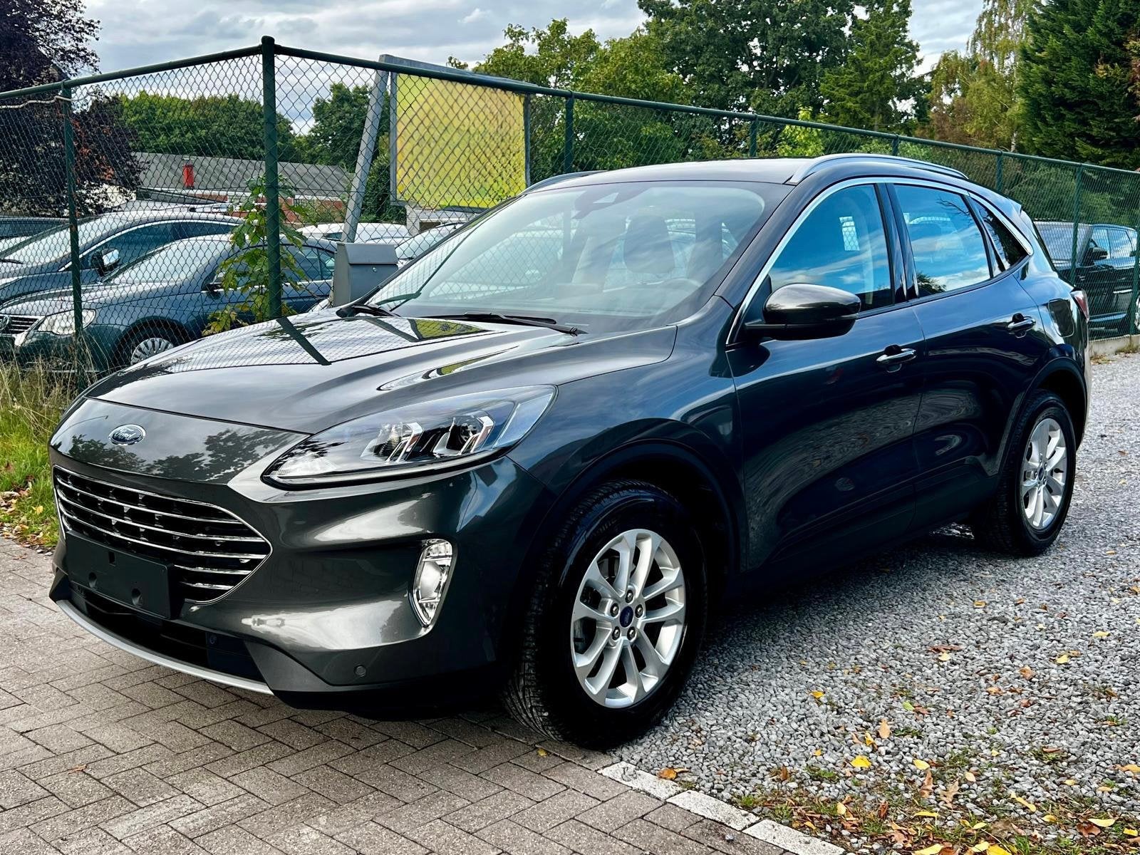 Ford Kuga Titanium MK3 1.5 Diesel Bj: 2021, Autos, Ordinateur de bord, Argent ou Gris, Achat, Euro 6