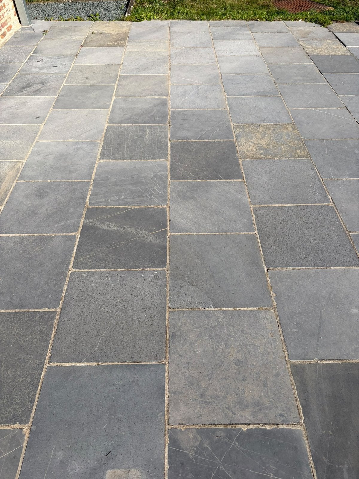 NATUURSTENEN TEGELS GRATIS AF TE HALEN – ZANDBERGEN, Jardin & Terrasse, Enlèvement, Comme neuf