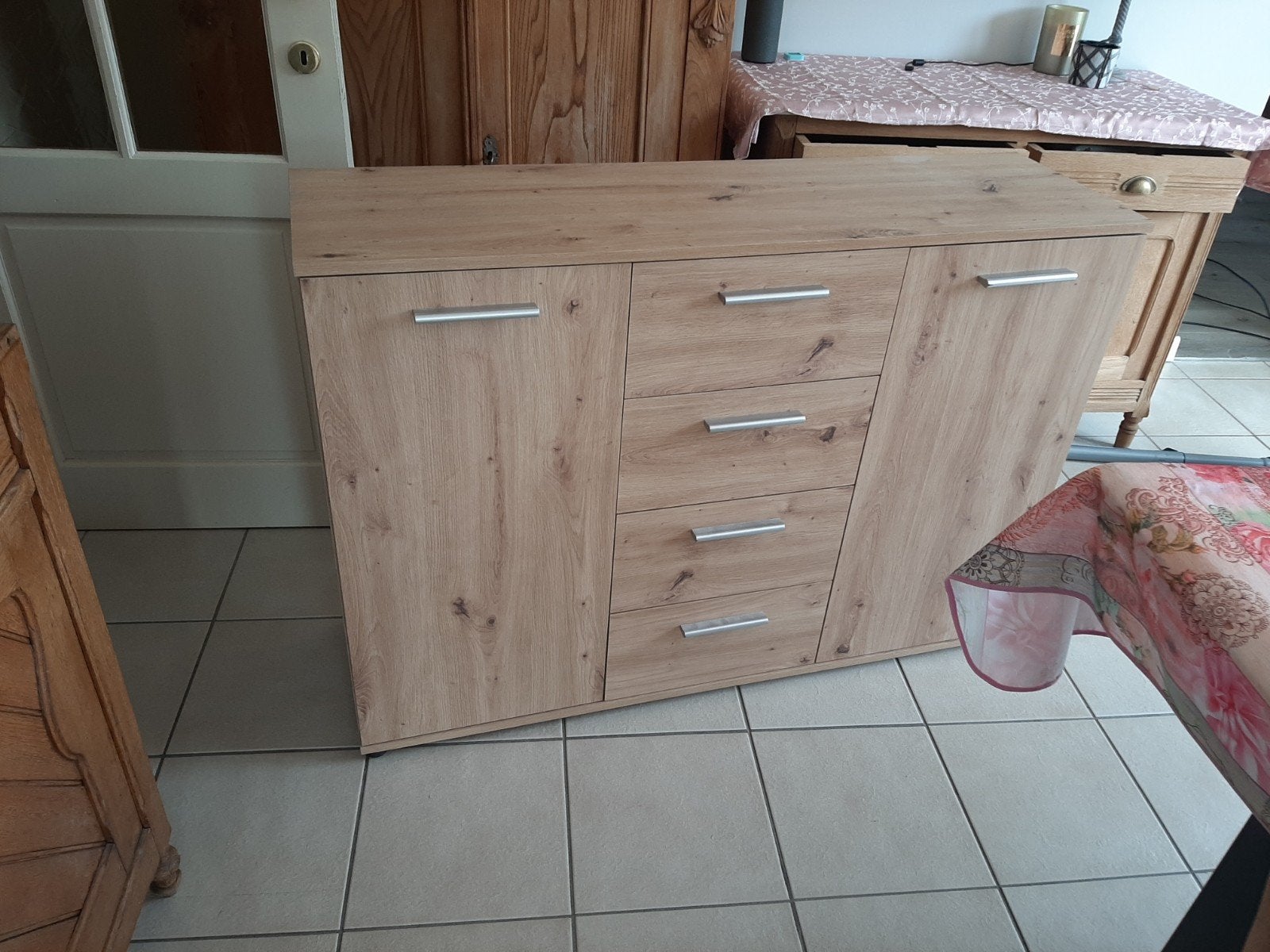 buffet, Enlèvement, Utilisé