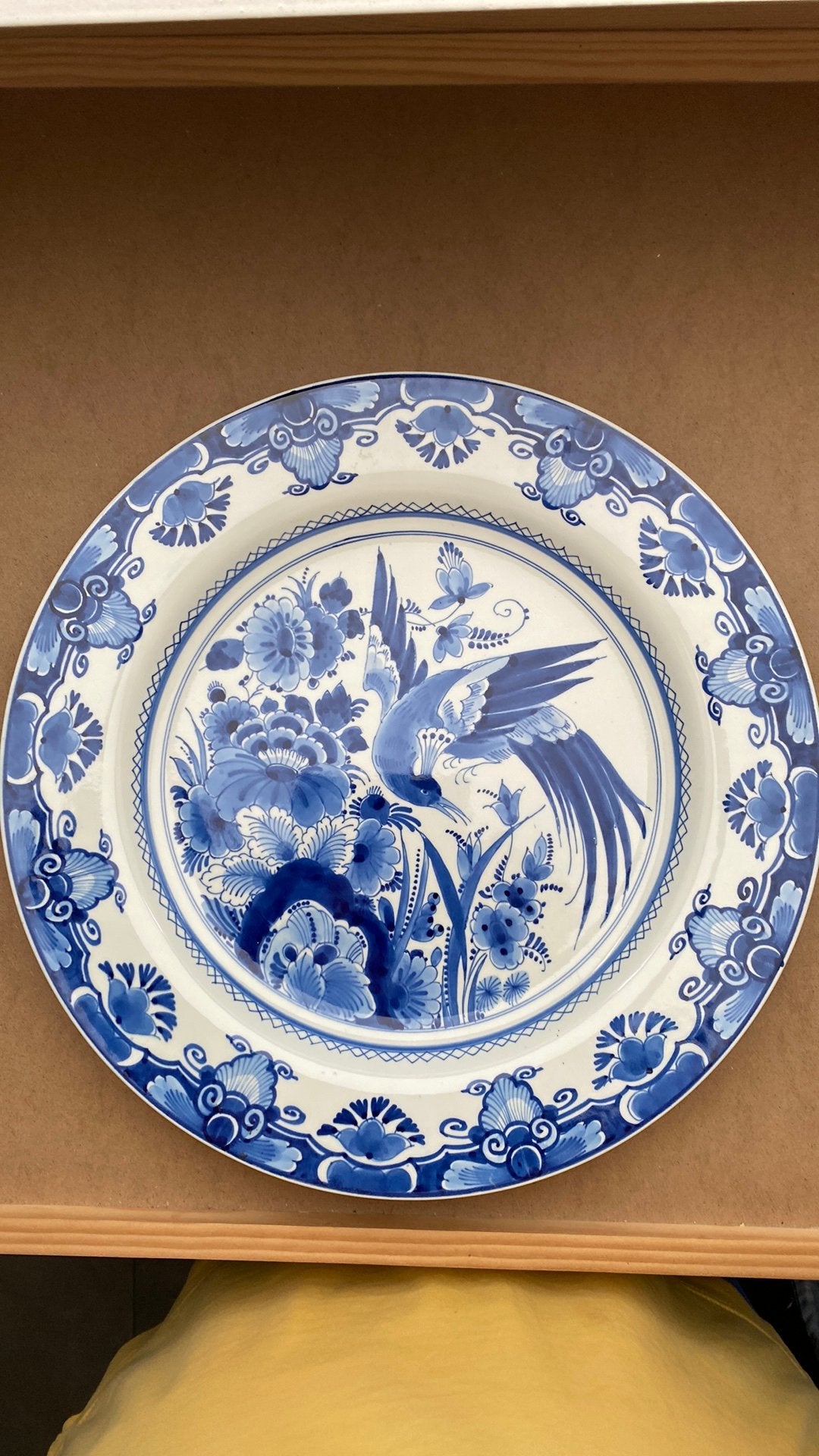 Delft paradijsvogel tafereel, Ophalen