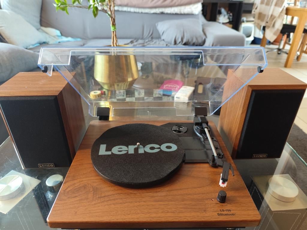 Lenco LS 100 draaitafel met baffles, Ophalen