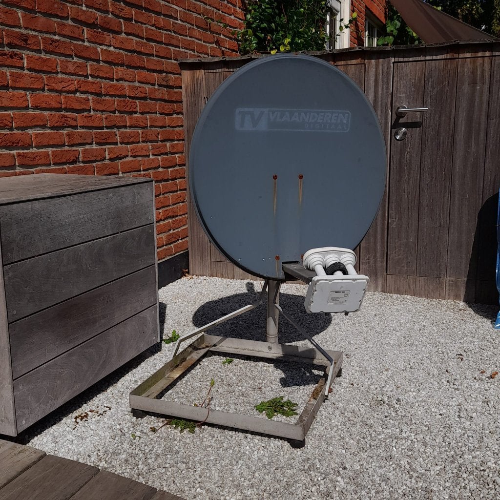 Schotelantenne, Audio, Tv en Foto, Schotelantennes, Ophalen, Gebruikt, (Schotel)antenne, Overige merken