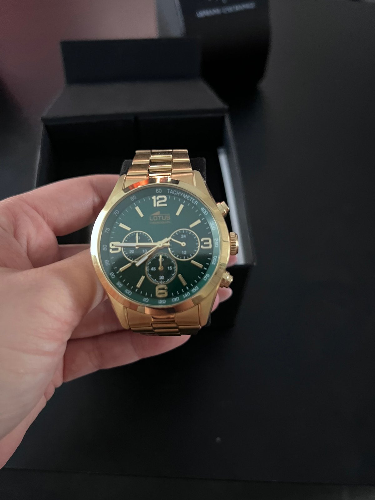 Gouden Lotus horloge, Ophalen, Zo goed als nieuw