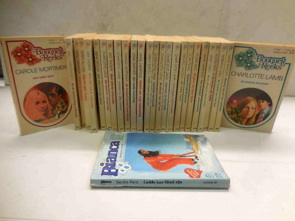 Stationromannetjes, Ophalen, Gelezen, Diverse auteurs