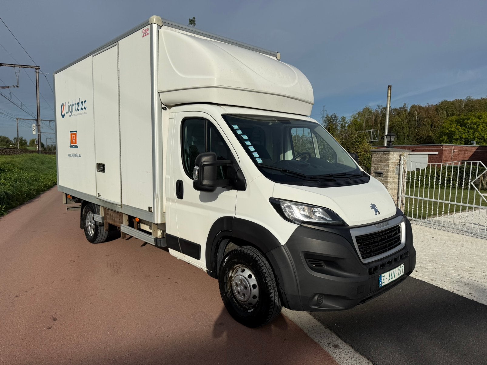 Peugeot boxer, https://public.car-pass.be/vhr/37b21369-9d93-4fe3-bd78-e102c5121883, Entreprise, 3 places, Boîte manuelle