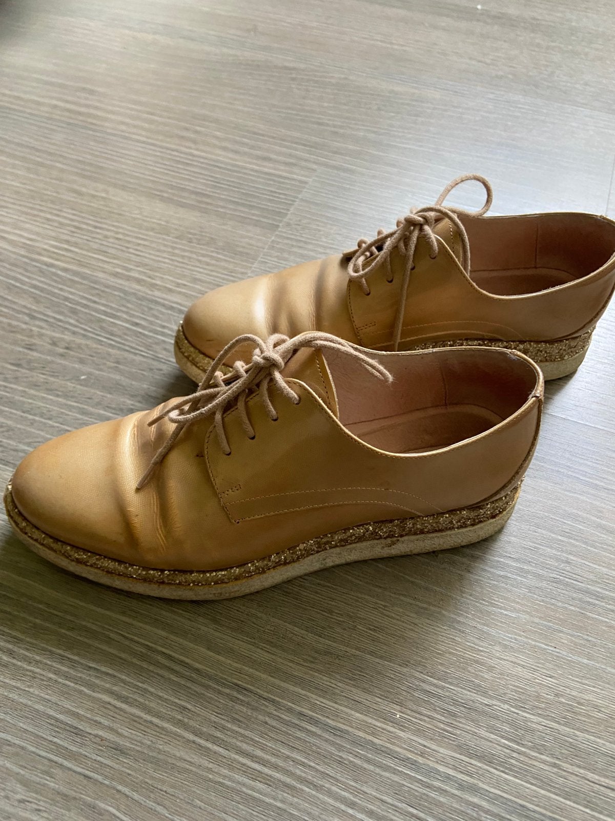Chaussure Humat pour femme, couleur dorée, taille 38, usée, Beige, Enlèvement, Autres types, Porté