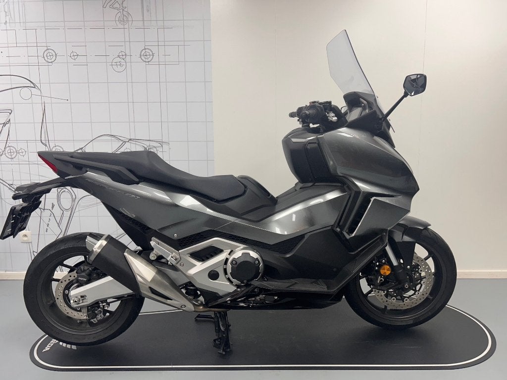 Honda Forza NSS750R 2024, Motoren, 750 cc, Honda, Occasion, Motorrijbewijs A