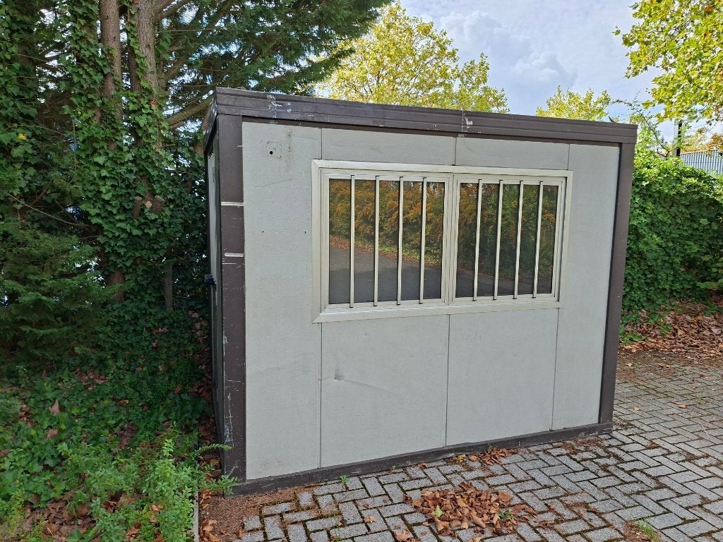 kleine werfkeet container, Ophalen, Gebruikt