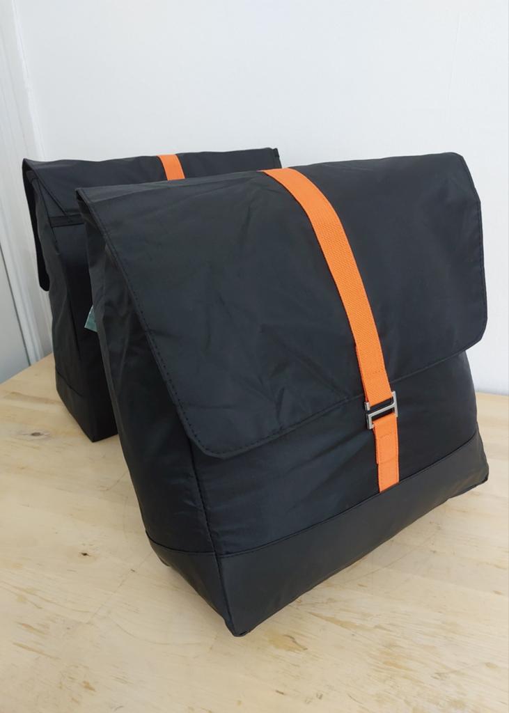 Grand sacoche double imperméable neuf pour vélo, Vélos & Vélomoteurs, Vélos électriques