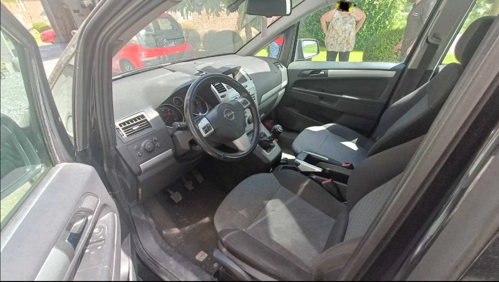Opel Zafira B 1.6 CDTI – 2008 – Moteur HS, Auto's, Voorwielaandrijving, 5 deurs, Particulier, Parkeersensor