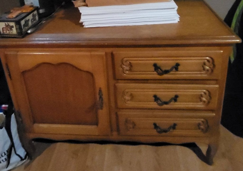 Meuble ancien, Enlèvement