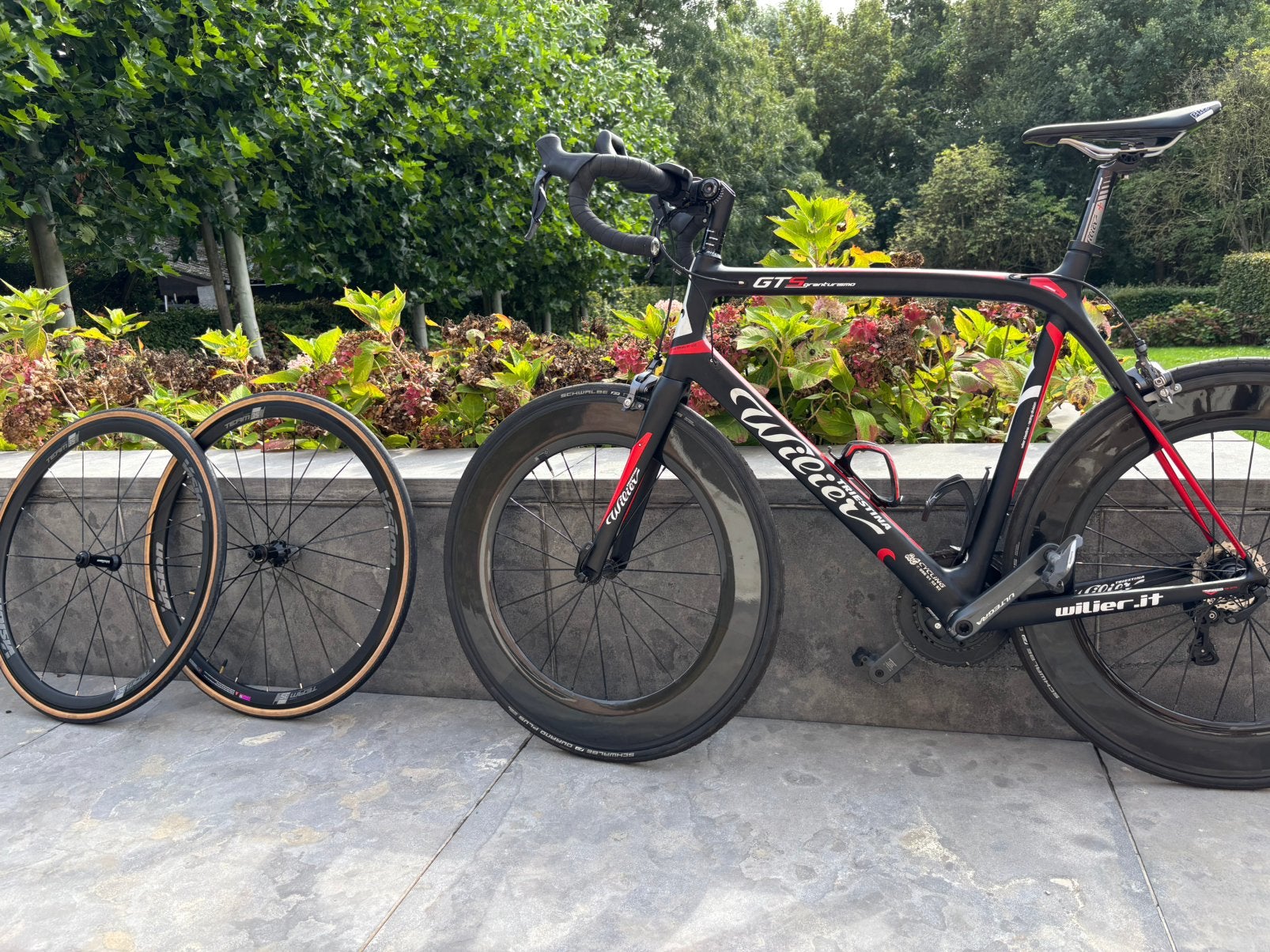 Willier Carbon racefiets, Fietsen en Brommers, Ophalen, Velgrem, Zo goed als nieuw, 15 tot 20 versnellingen