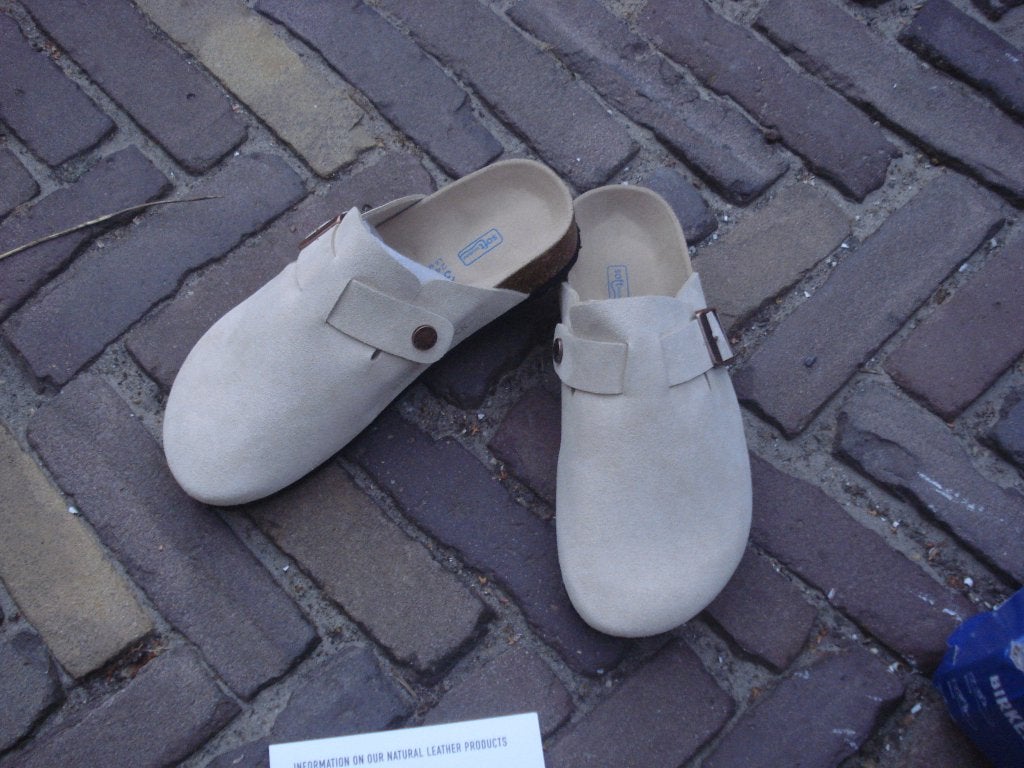 Birkenstock Boston beige 37 nieuw Gratis verzending per post, Kleding | Dames, Schoenen, Slippers, Verzenden, Beige, Nieuw