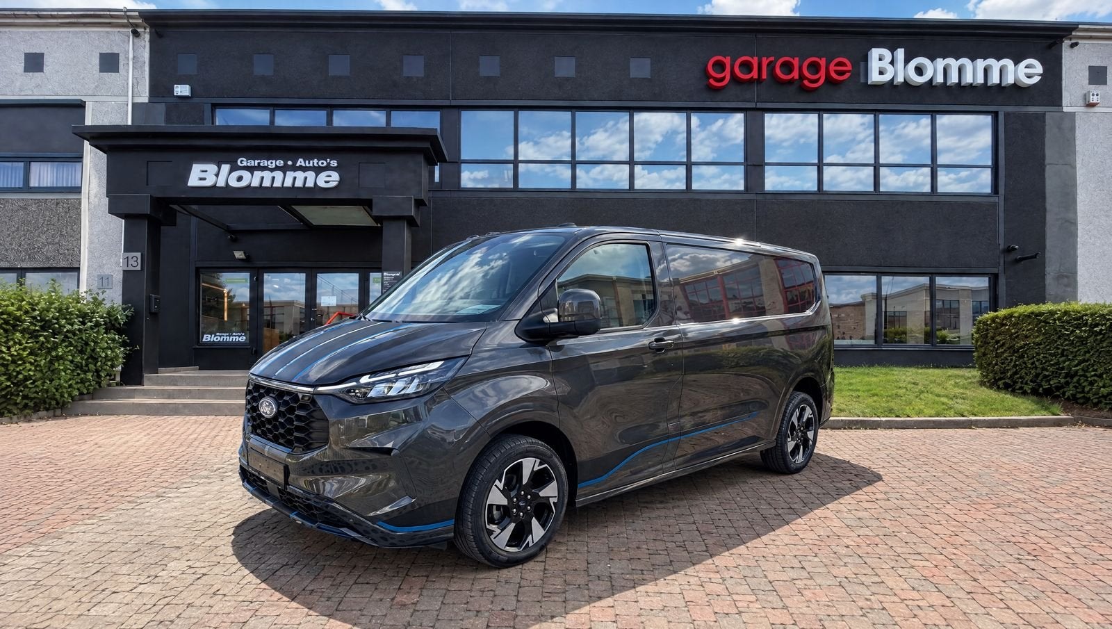 Ford Transit Custom SPORT 320 2.0 TDCI L2H1 NIEUW 5 jaar fab, Auto's, Dealer onderhouden, Stof, Gebruikt, Euro 6