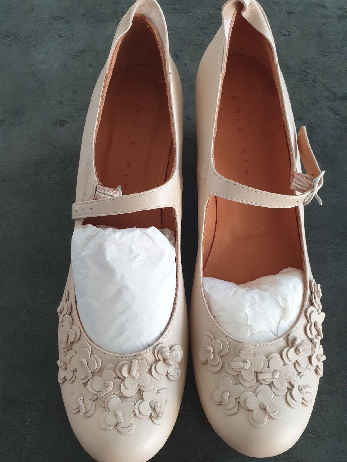 Chie Mihara Mary Ballerinas maat 41,5., Vêtements | Femmes, Neuf, Enlèvement ou Envoi, Beige, Ballerines