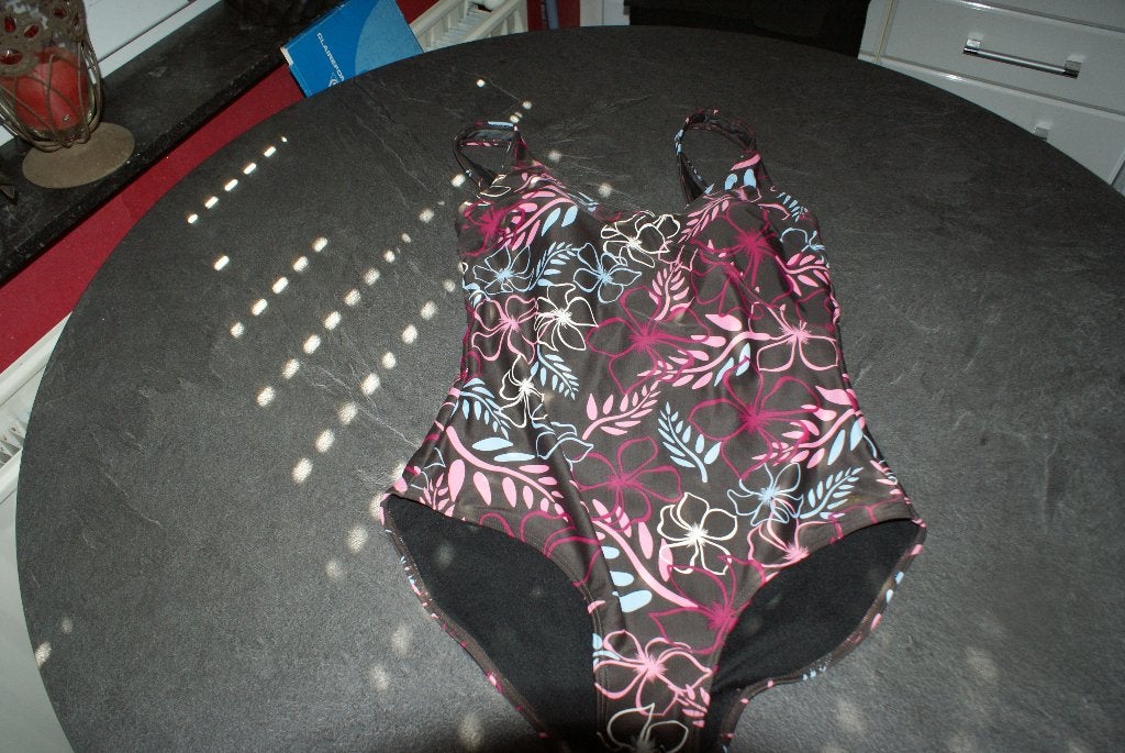 Maillot de bain, Kleding | Dames, Badmode en Zwemkleding, Meerkleurig, Badpak, Ophalen of Verzenden, Zo goed als nieuw