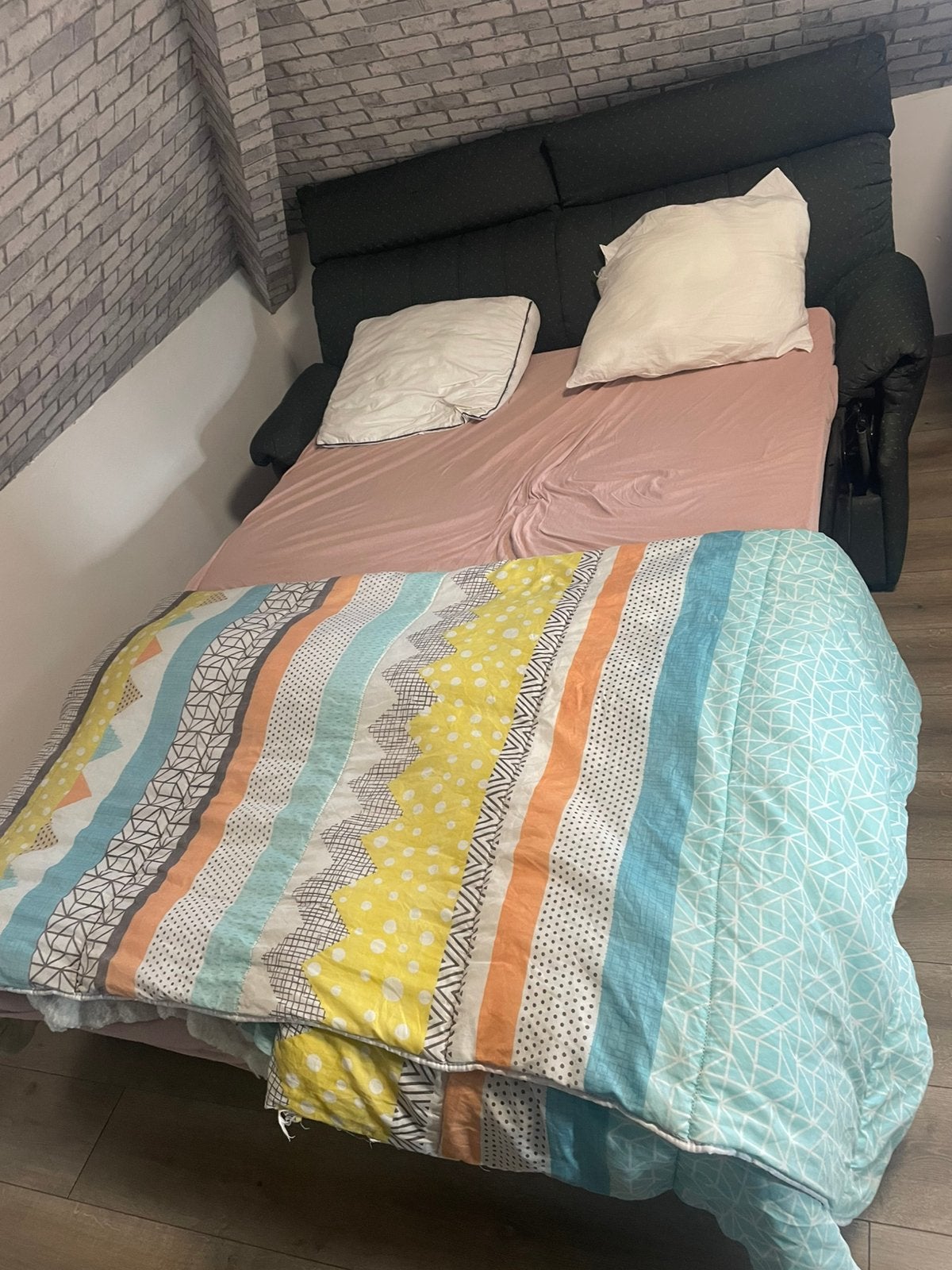 Stoffen 2-persoons zetelbed met lattenbodem, Gebruikt, Tweepersoons, Groen, 140 cm