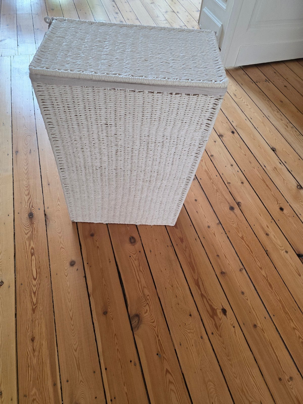 Panière à linge Zara Home, très bon état, Enlèvement
