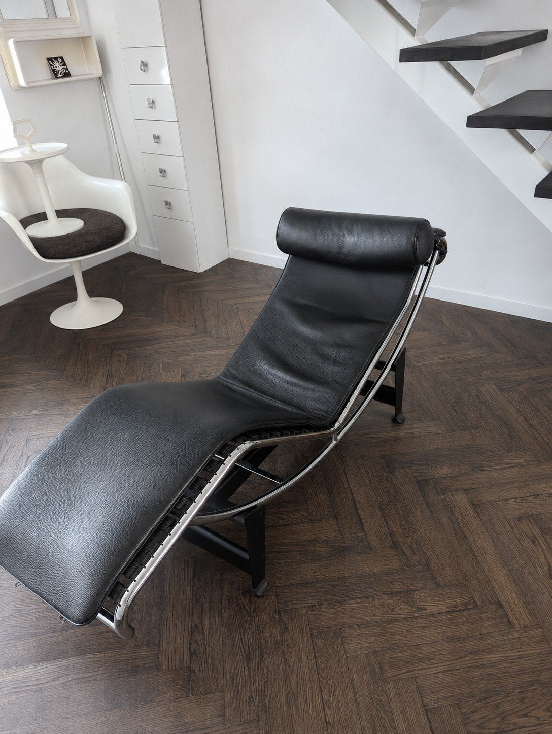 fauteuil style lc4, Enlèvement