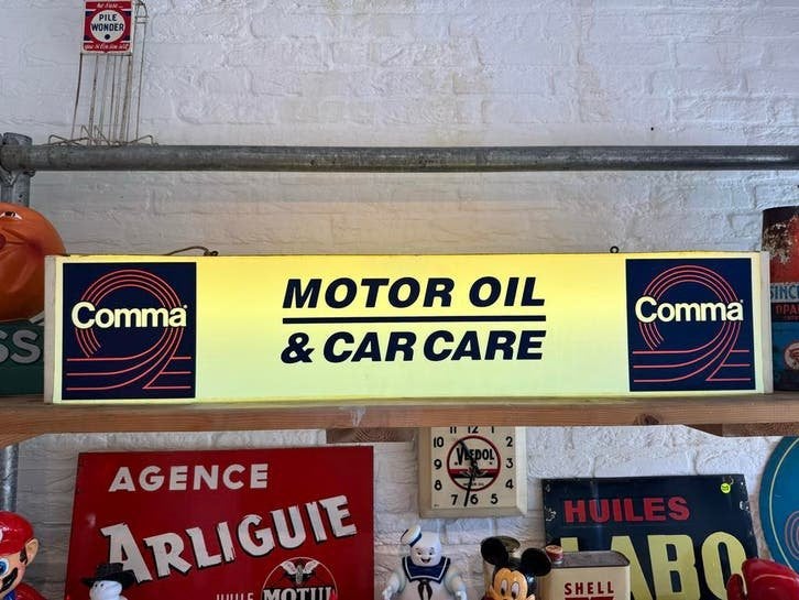 Vintage Comma Motor Oil & Car Care Lichtbak Reclamebord