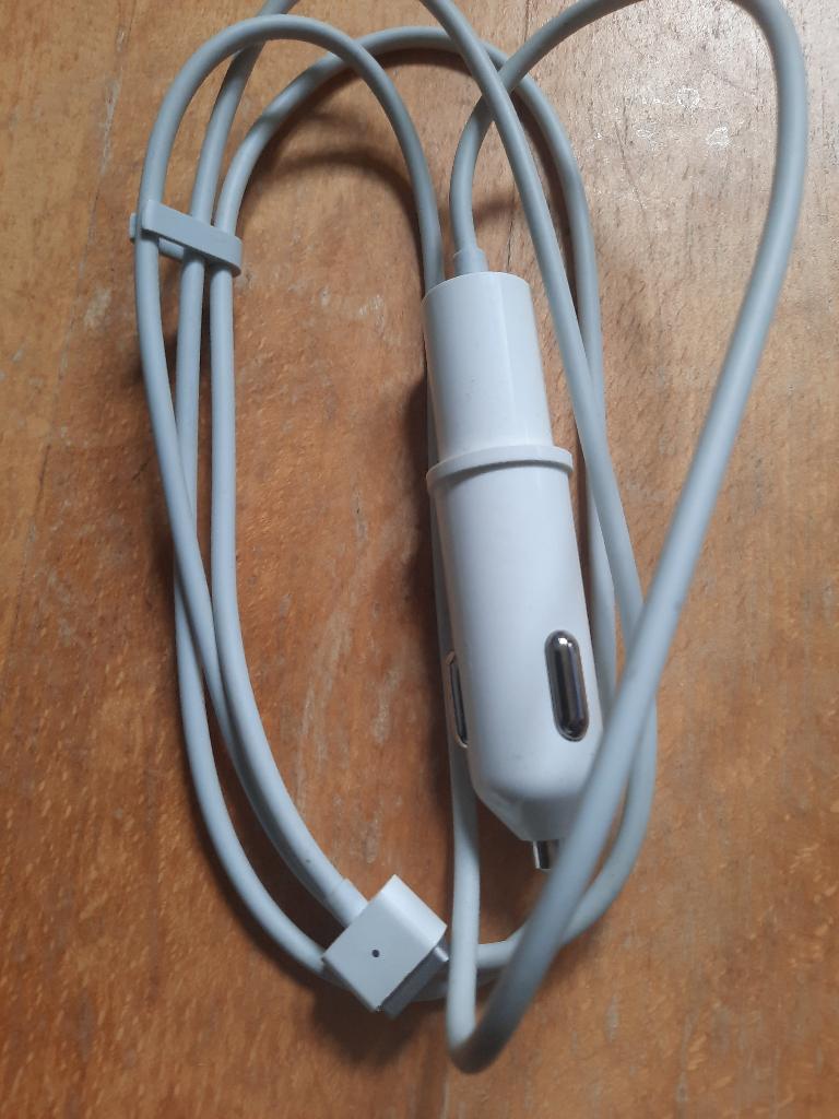 Chargeur voiture pour Apple MacBook Pro, Informatique & Logiciels, Apple Macbooks, Enlèvement ou Envoi, Comme neuf, MacBook