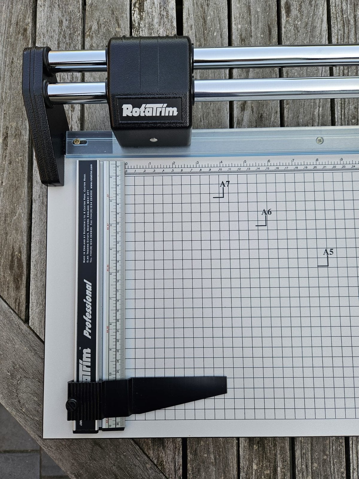 Voor fotografen snijtafel foto’s, Ophalen, Zo goed als nieuw