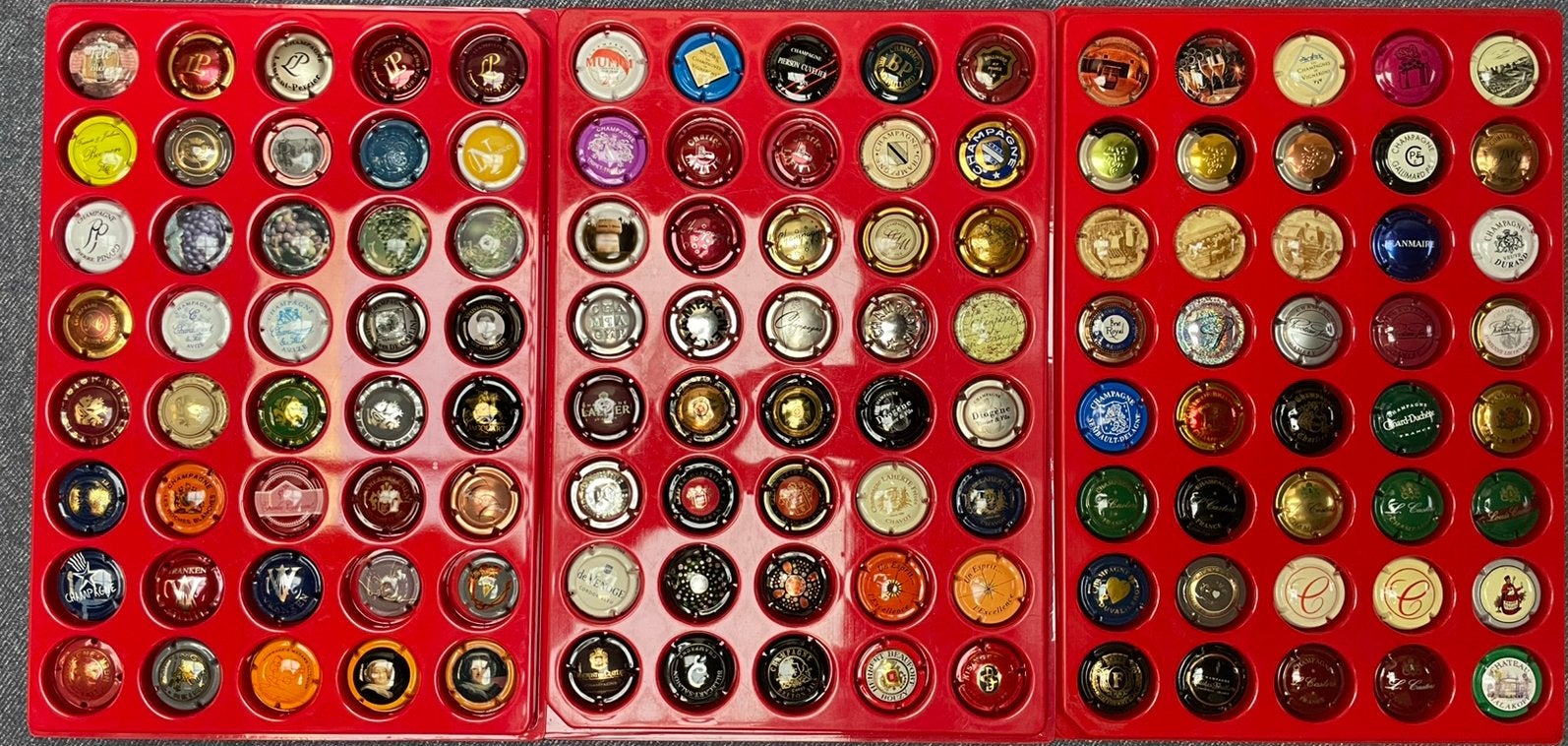 Set van 120 champagne capsules, Enlèvement