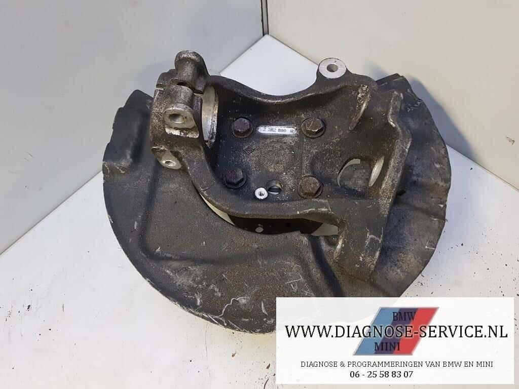 BMW M5 V10 E60 E61 fusee stuk rechts  voor 2282880, Gebruikt, -, -, Ophalen of Verzenden