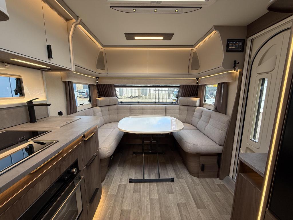 Kabe Royal 560 GLE KS B2, Schokbreker, Rondzit, Bedrijf, Kabe