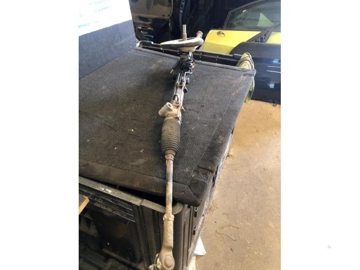 Crémaillère de direction d'un Ford Mondeo, -, 3 mois de garantie, -, -