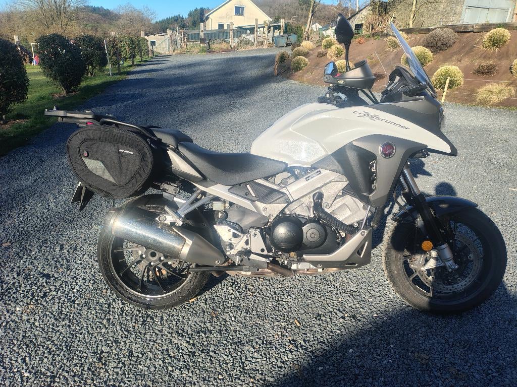 Crossrunner, Motos, Tourisme, Occasion, Plus de 35 kW, 800 cm³