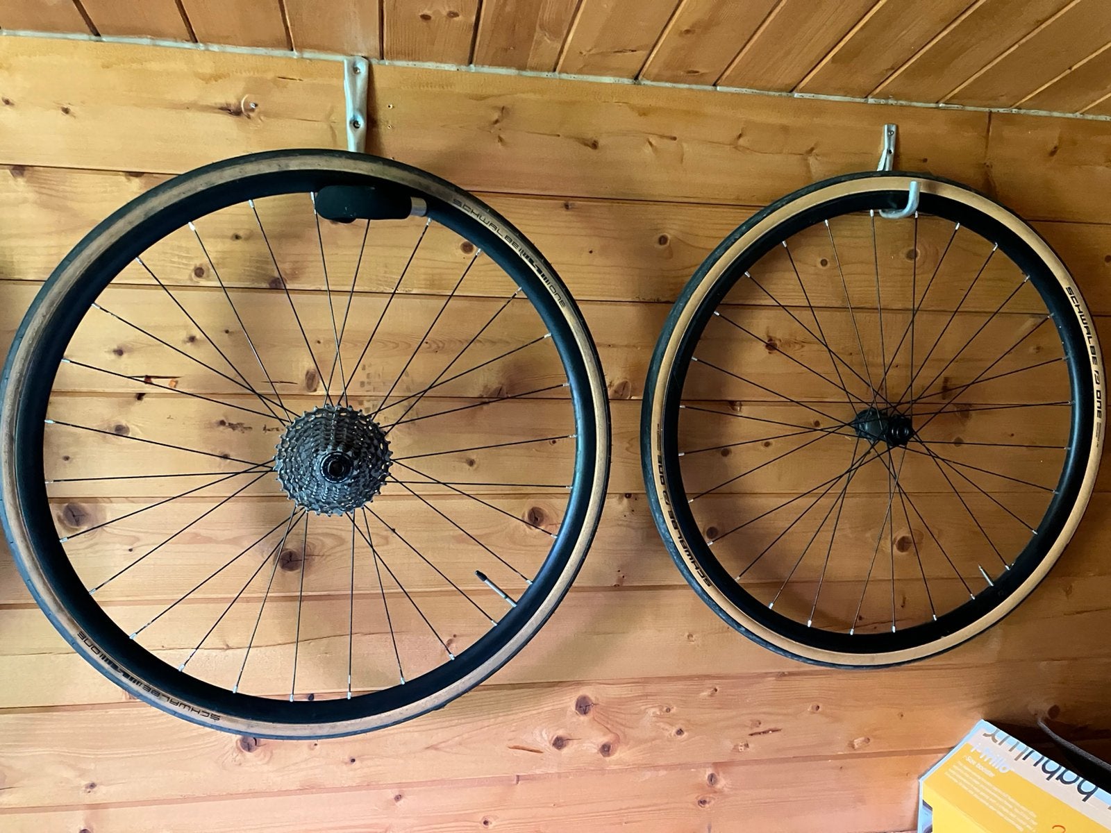 Wiel voor racefietsen, Ophalen, Remmen
