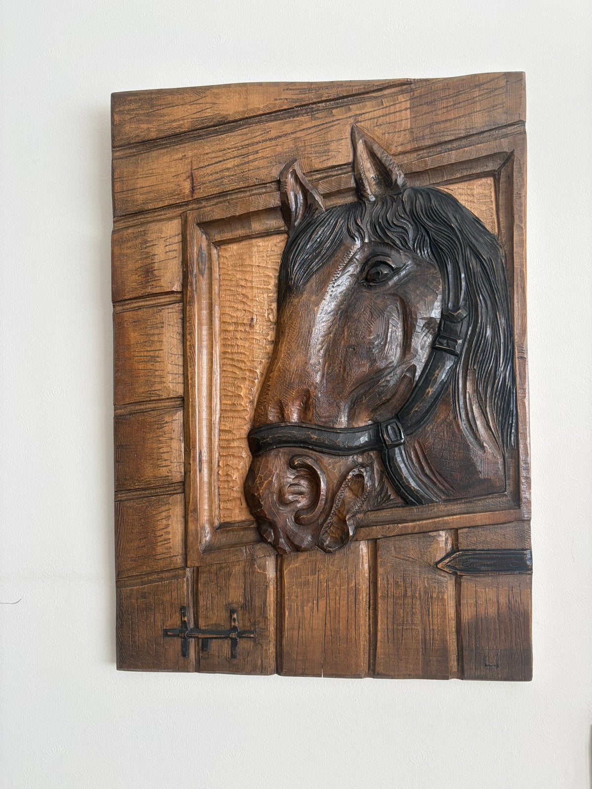 Prachtige met hand uitgestoken houten paarden kop, Ophalen