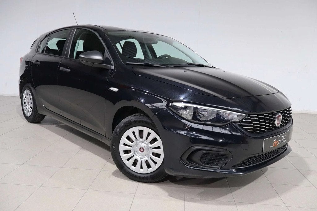 Fiat Tipo Tipo 1.4i, Autos, Fiat, Entreprise, Achat, Tipo, ABS, Airbags, Air conditionné, Climatisation automatique, Bluetooth