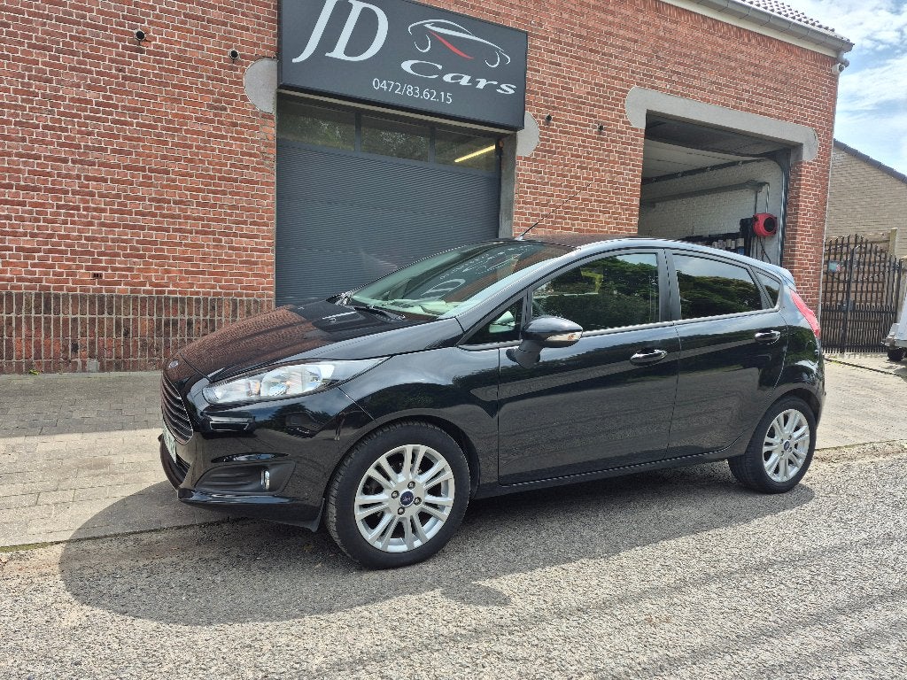 Ford Fiesta 1,0 l essence, Autos, Ford, Entreprise, Achat, Fiësta, ABS, Airbags, Air conditionné, Bluetooth, Ordinateur de bord