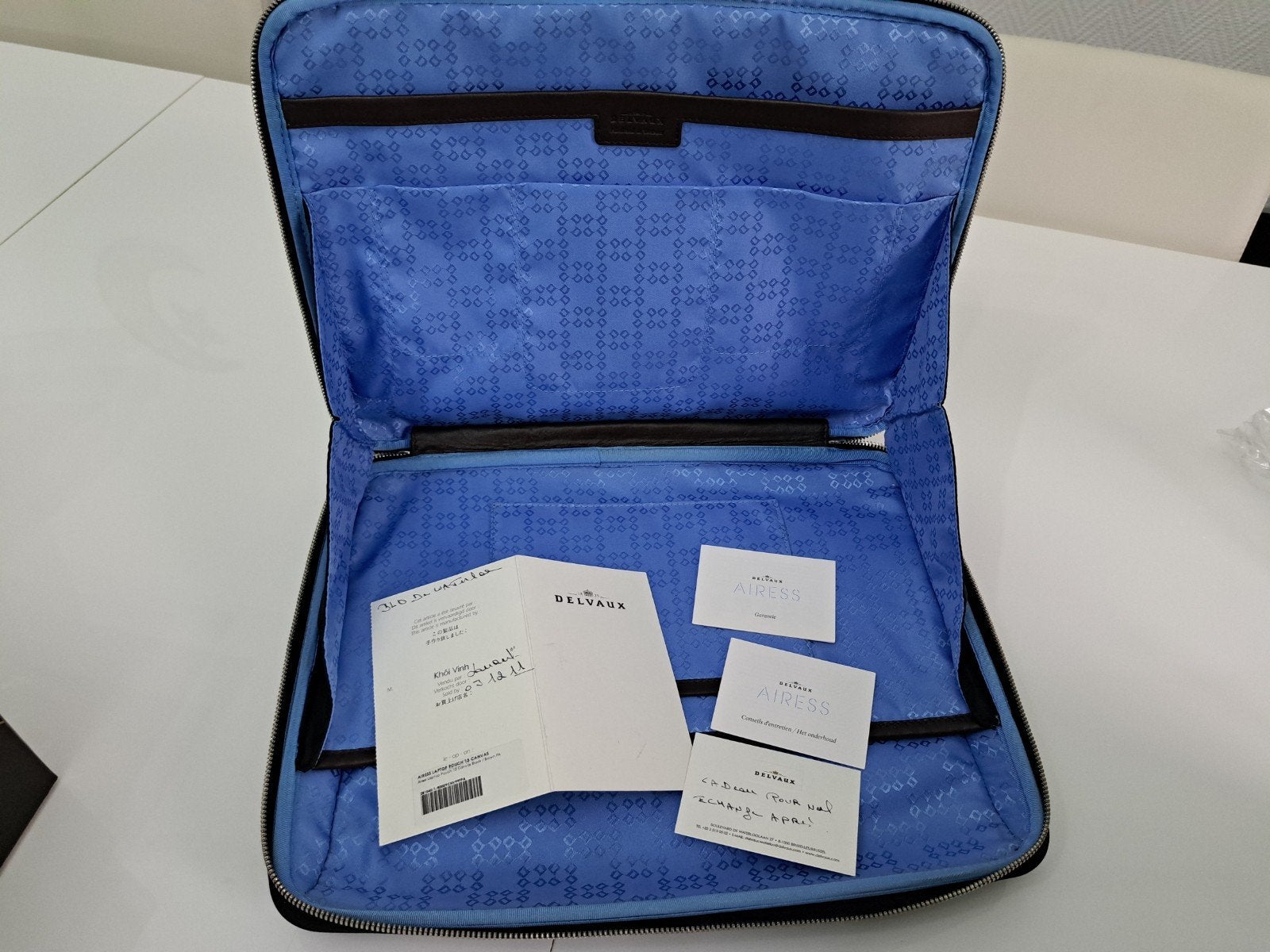 delvaux modèle Airess authentique avec certificat comme neuf, Enlèvement ou Envoi, Comme neuf