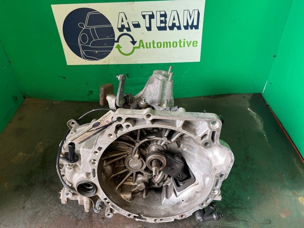 BOITE DE VITESSES MANUELLE Mazda 2 (DE) (01-2007/06-2015), Hitdorfer Straße 73
51371  Leverkusen, DE, Mazda, Utilisé, Info@mazda.de