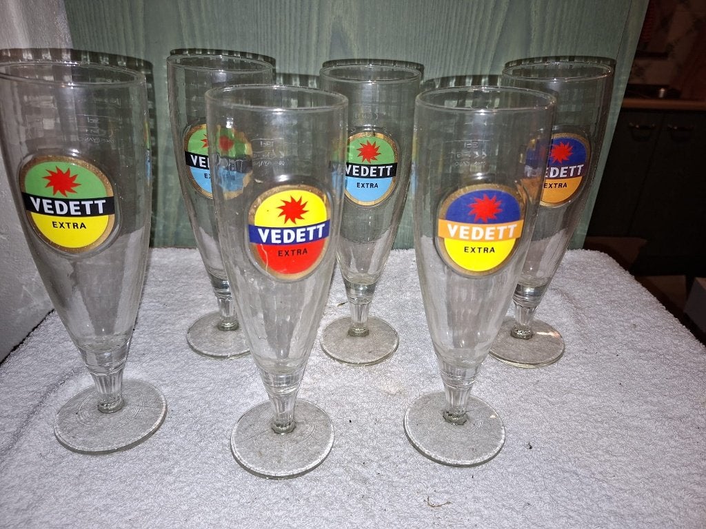 6 glazen Vedett bier nieuwstaat, jaren 1980, Verzamelen, Ophalen of Verzenden, Nieuw, Glas of Glazen, Overige merken