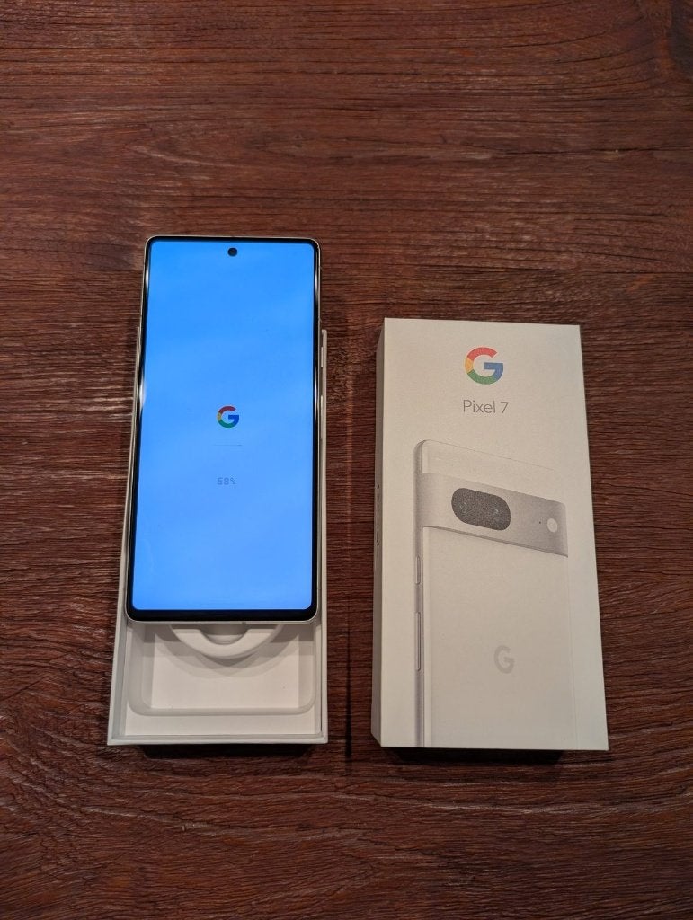 Google Pixel 7 128GB Snow (wit) – met doos en factuur, Telecommunicatie, Gebruikt, Ophalen of Verzenden, Klassiek of Candybar