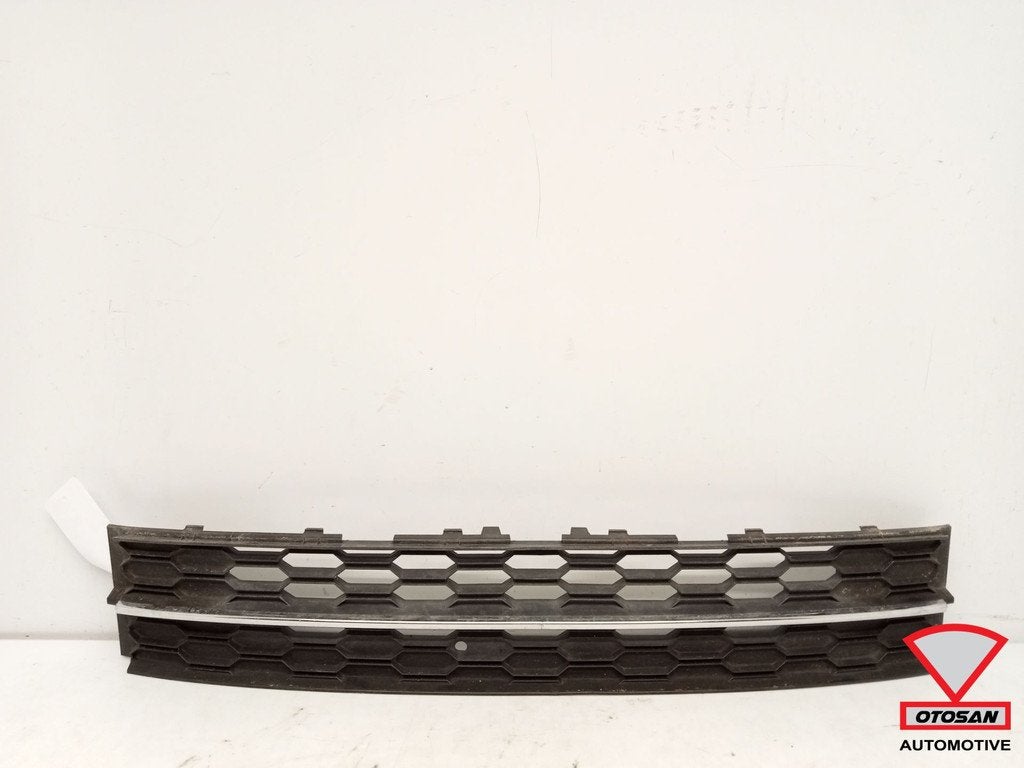 Skoda Octavia 3 Facelift Bumper Rooster Midden 5E0853677L, Tr. Vaclava Klementa 869
293 01  Mlada Boleslav, CZ, Skoda, Bumper
