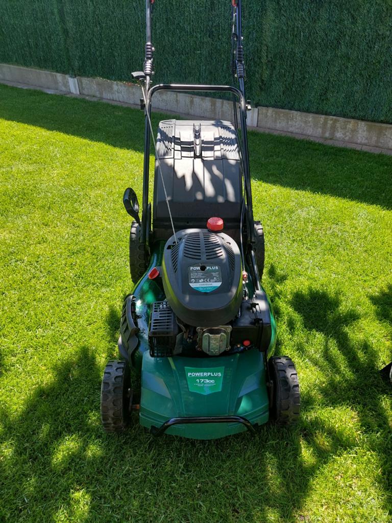 de grasmaaier in perfecte staat 173 CC, Tuin en Terras, Grasmaaiers, Ophalen