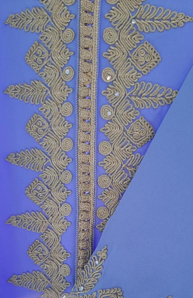 Caftan marocain, Enlèvement