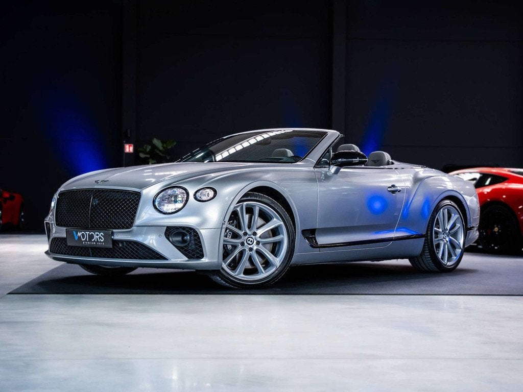 Bentley Continental GTC 4.0 V8 - Mulliner - HUD - Full PPF -, Autos, Bentley, Cuir, Argent ou Gris, 3996 cm³, Entreprise