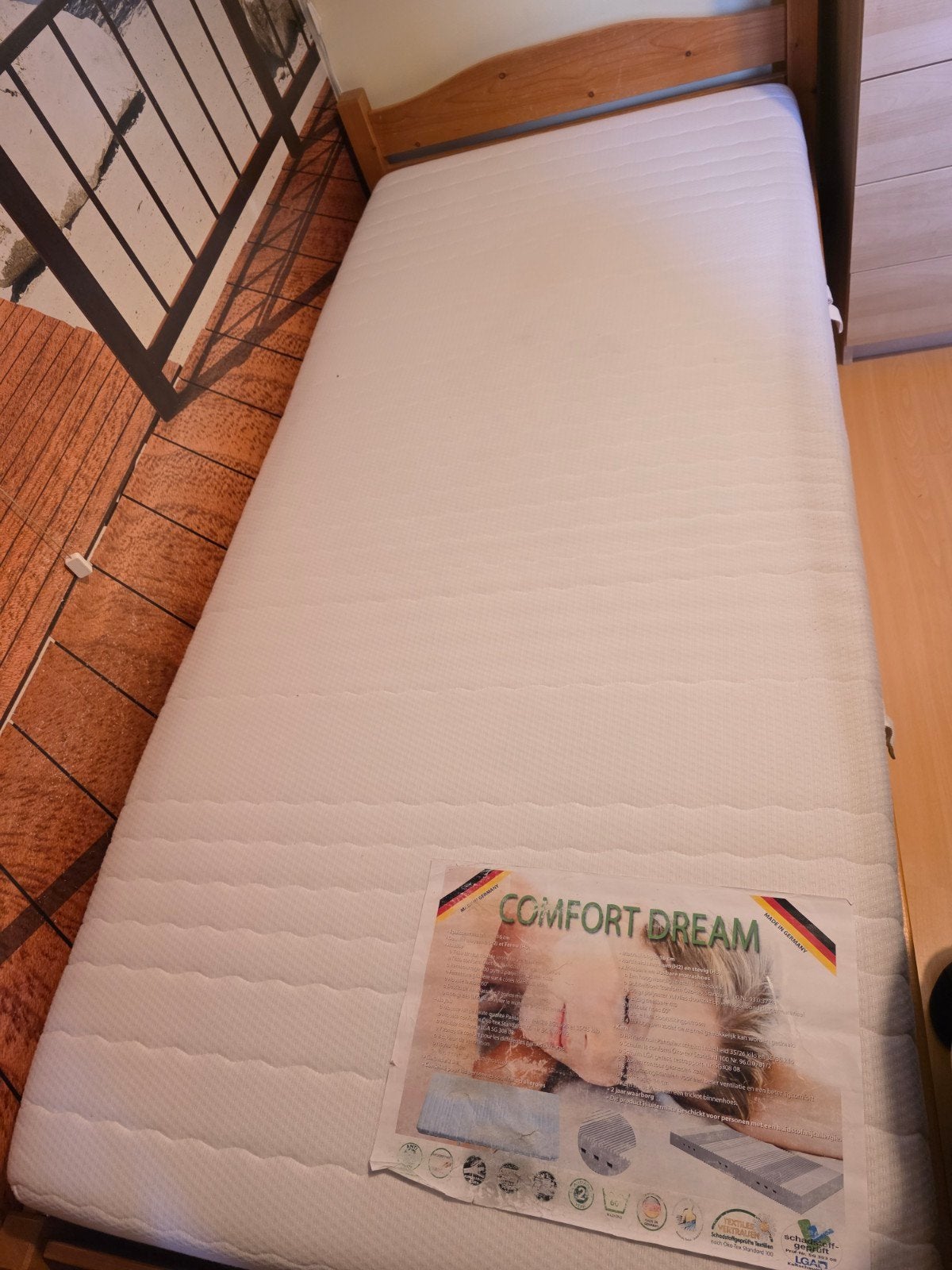 lit 90x200 + coffre lit, avec matelas et sommiers, Maison & Meubles, 90 cm, Une personne, Enlèvement, Utilisé